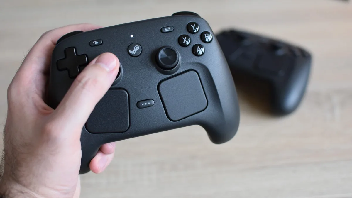 A Redesigned Controller for the Steam Deck Era