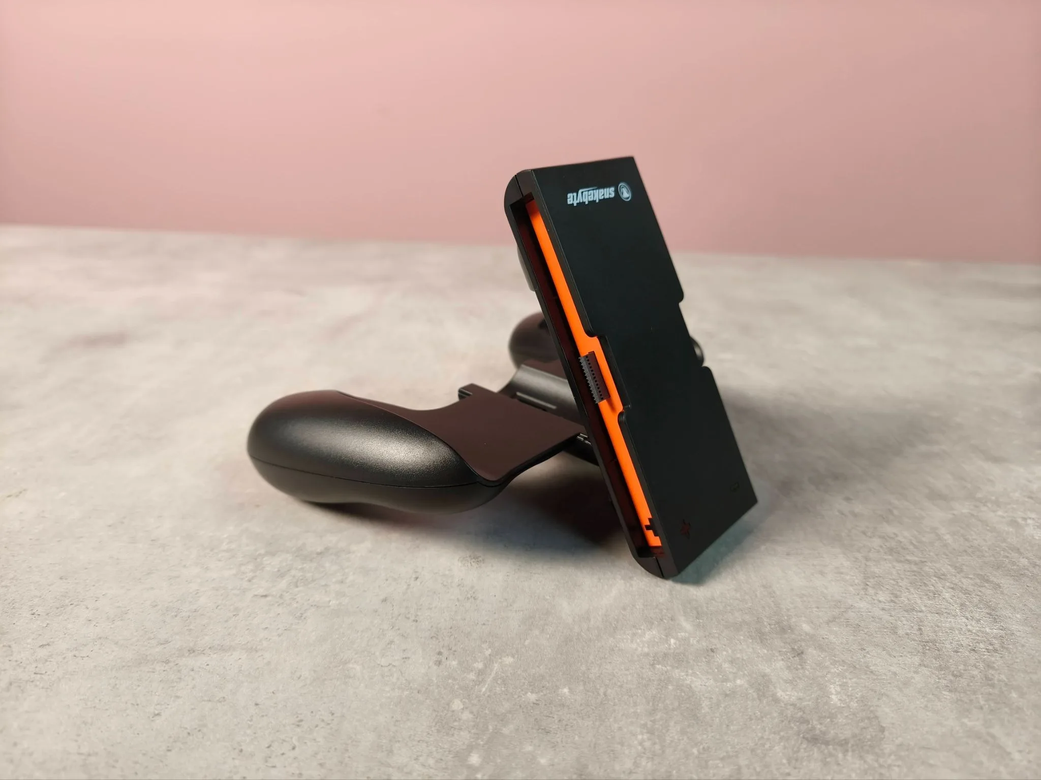 Snakebyte Ergo Grip S2