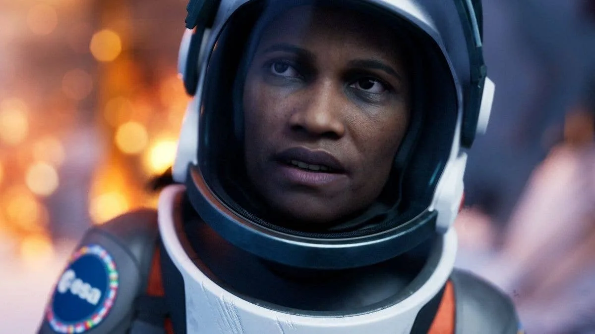 A Tale of Two Astronauts: Ariane and Thomas’s Fragile Bond